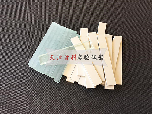 玻璃基材
